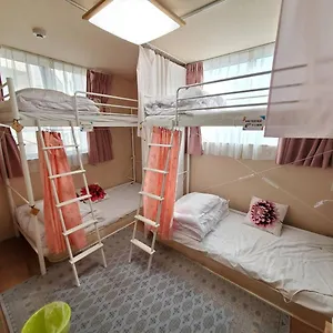 福岡ゲストハウスjikka , 福岡市 日本